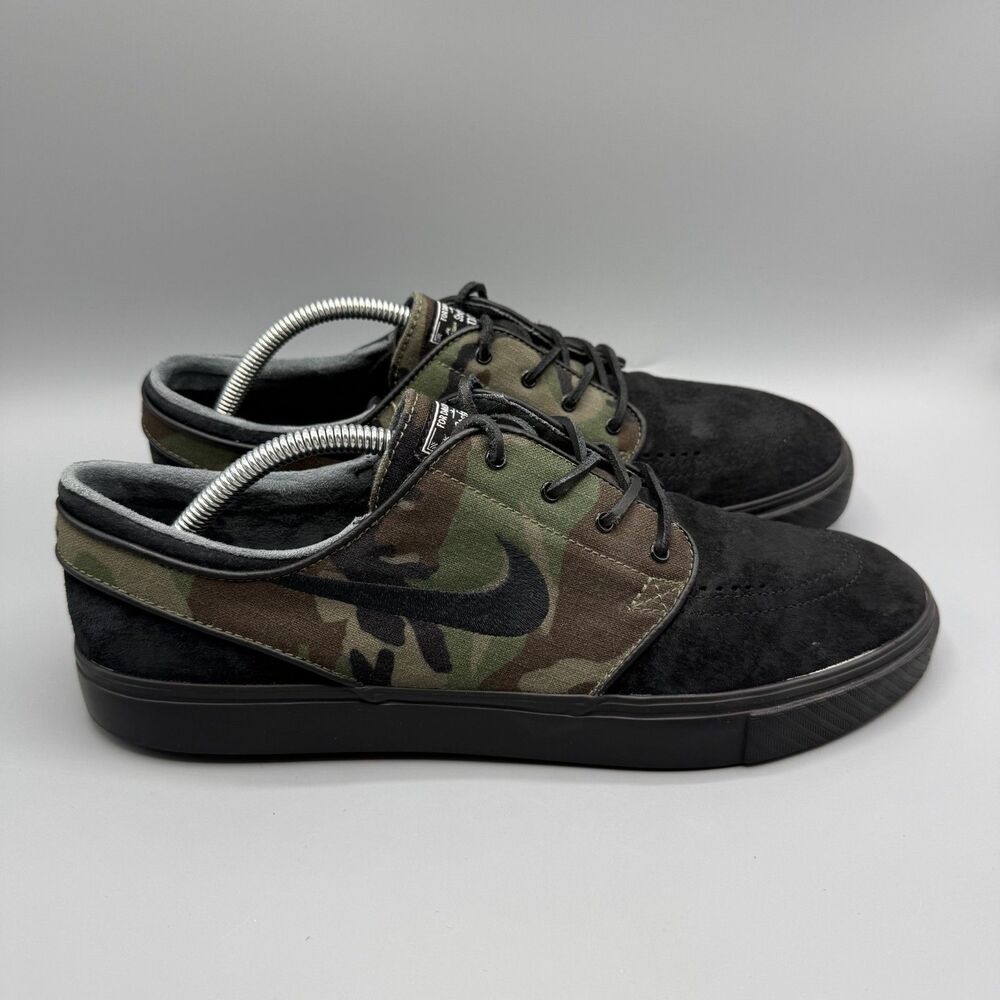 Nike SB ZOOM Stefan Janoski OG Men’s Black Suede Green Camo Size 11
